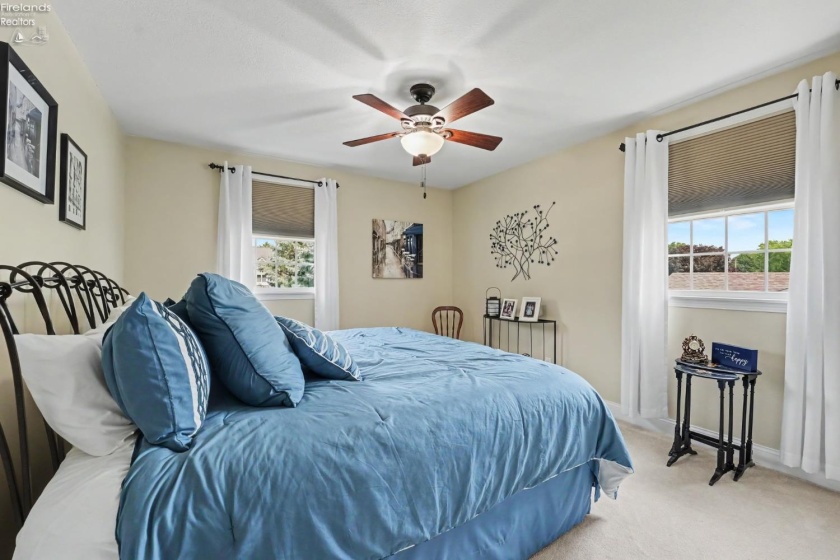 1040 Monroe Street, Bellevue, 44811, 4 Bedrooms Bedrooms, ,3 BathroomsBathrooms,Residential,For Sale,Monroe,20262719