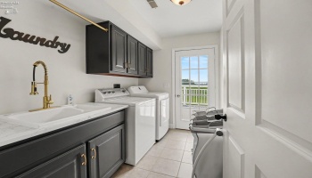 1040 Monroe Street, Bellevue, 44811, 4 Bedrooms Bedrooms, ,3 BathroomsBathrooms,Residential,For Sale,Monroe,20262719