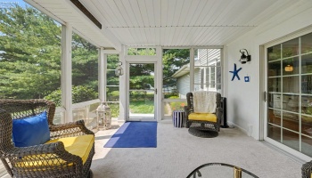 1040 Monroe Street, Bellevue, 44811, 4 Bedrooms Bedrooms, ,3 BathroomsBathrooms,Residential,For Sale,Monroe,20262719