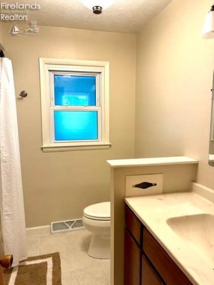 3906 Hull Road, Huron, 44839, 3 Bedrooms Bedrooms, ,2 BathroomsBathrooms,Residential,For Sale,Hull,20262635