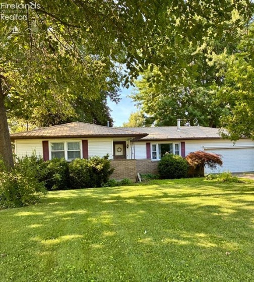 3906 Hull Road, Huron, 44839, 3 Bedrooms Bedrooms, ,2 BathroomsBathrooms,Residential,For Sale,Hull,20262635