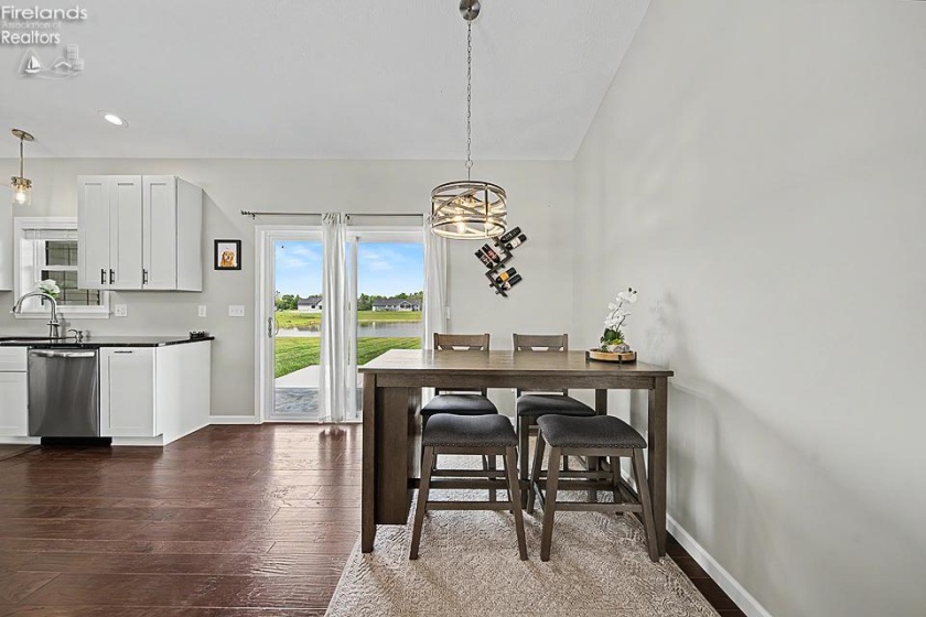 844 Autumn Avenue, Carey, 43316, 3 Bedrooms Bedrooms, ,3 BathroomsBathrooms,Residential,For Sale,Autumn,20262728