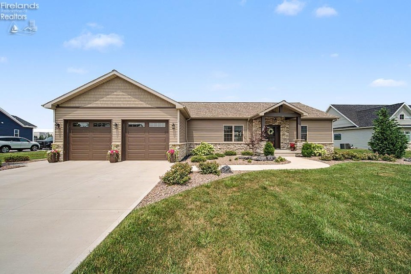 844 Autumn Avenue, Carey, 43316, 3 Bedrooms Bedrooms, ,3 BathroomsBathrooms,Residential,For Sale,Autumn,20262728