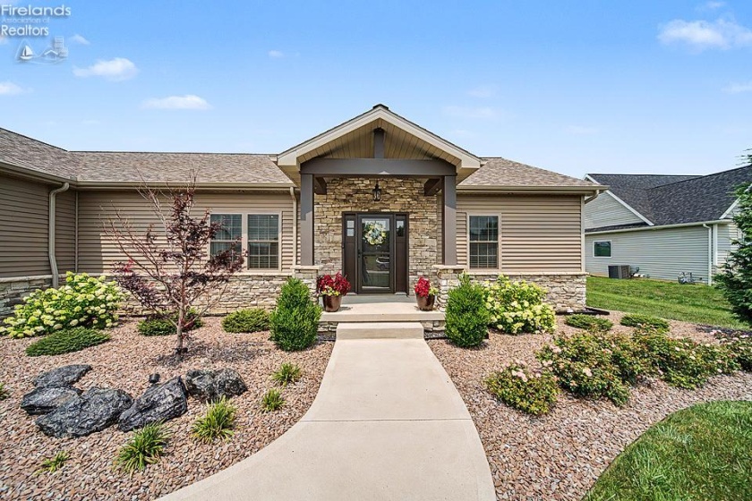 844 Autumn Avenue, Carey, 43316, 3 Bedrooms Bedrooms, ,3 BathroomsBathrooms,Residential,For Sale,Autumn,20262728
