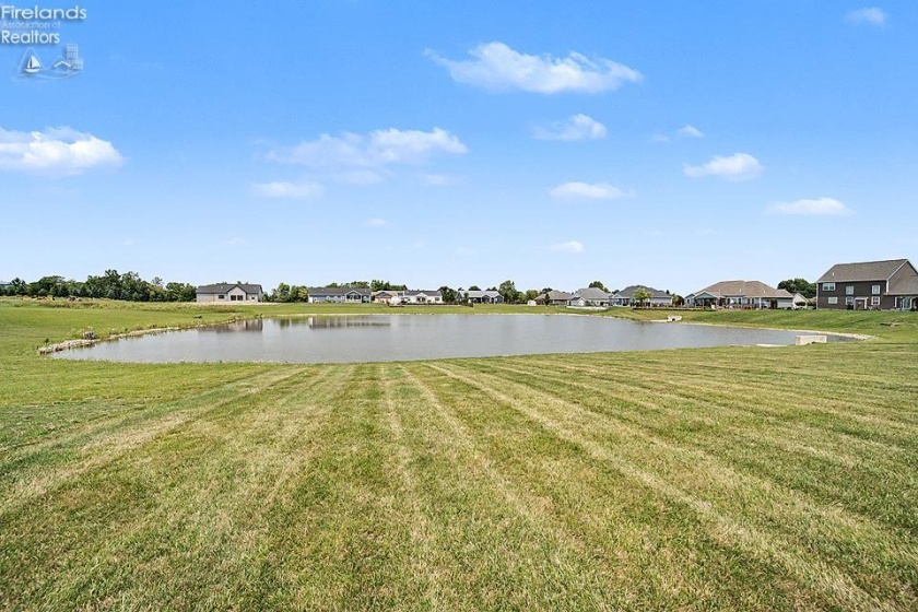 844 Autumn Avenue, Carey, 43316, 3 Bedrooms Bedrooms, ,3 BathroomsBathrooms,Residential,For Sale,Autumn,20262728