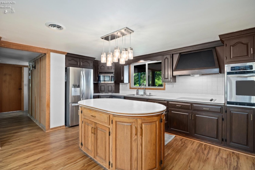 41180 Butternut Ridge Rd., Elyria, 44035, 3 Bedrooms Bedrooms, ,2 BathroomsBathrooms,Residential,For Sale,Butternut Ridge Rd.,20262709
