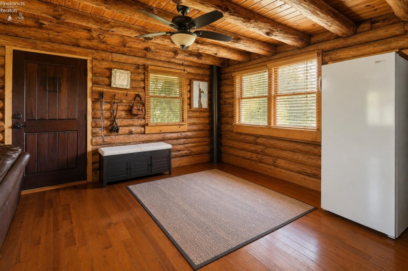 305 Toussaint Portage Road, Oak Harbor, 43449, 1 Bedroom Bedrooms, ,1 BathroomBathrooms,Residential,For Sale,Toussaint Portage,20262542