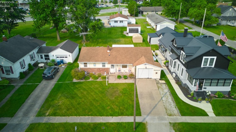 405 Berlin Road, Huron, 44839, 5 Bedrooms Bedrooms, ,2 BathroomsBathrooms,Residential,For Sale,Berlin,20262674