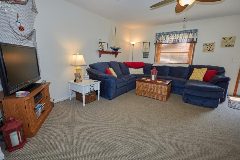 405 Berlin Road, Huron, 44839, 5 Bedrooms Bedrooms, ,2 BathroomsBathrooms,Residential,For Sale,Berlin,20262674