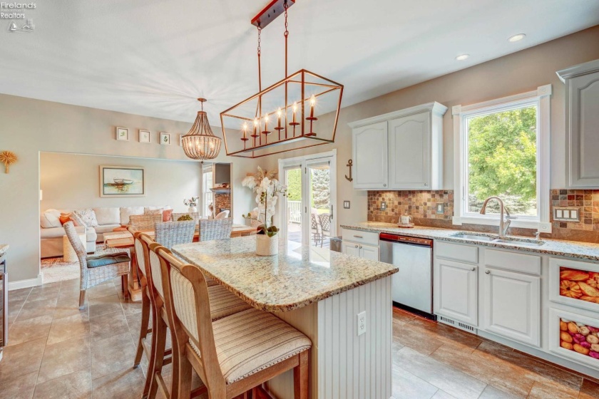 5533 Bertram Drive, Port Clinton, 43452, 5 Bedrooms Bedrooms, ,4 BathroomsBathrooms,Residential,For Sale,Bertram,20262735