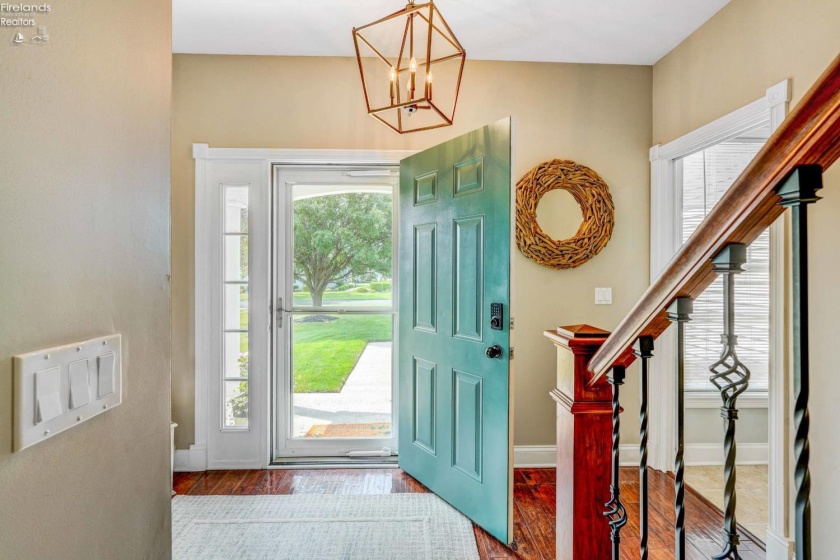 5533 Bertram Drive, Port Clinton, 43452, 5 Bedrooms Bedrooms, ,4 BathroomsBathrooms,Residential,For Sale,Bertram,20262735