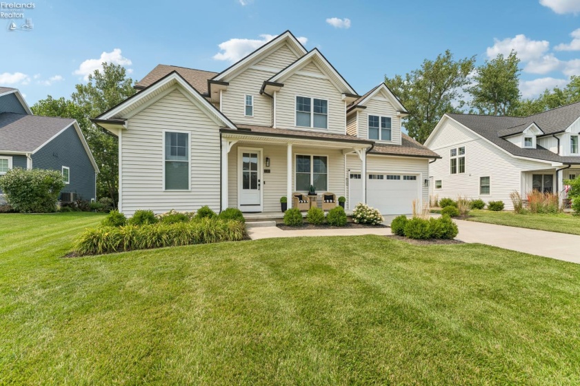 5019 Blue Teal Drive, Port Clinton, 43452, 4 Bedrooms Bedrooms, ,5 BathroomsBathrooms,Residential,For Sale,Blue Teal,20262679
