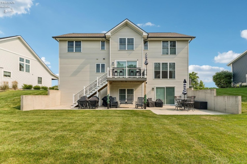 5019 Blue Teal Drive, Port Clinton, 43452, 4 Bedrooms Bedrooms, ,5 BathroomsBathrooms,Residential,For Sale,Blue Teal,20262679
