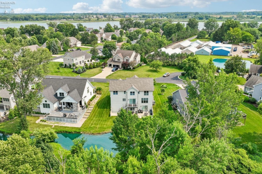 5019 Blue Teal Drive, Port Clinton, 43452, 4 Bedrooms Bedrooms, ,5 BathroomsBathrooms,Residential,For Sale,Blue Teal,20262679
