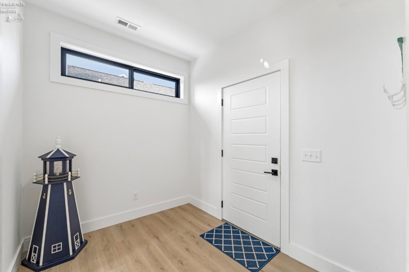2238 Harbor Bay Drive, Marblehead, 43440, 4 Bedrooms Bedrooms, ,3 BathroomsBathrooms,Residential,For Sale,Harbor Bay,20262682