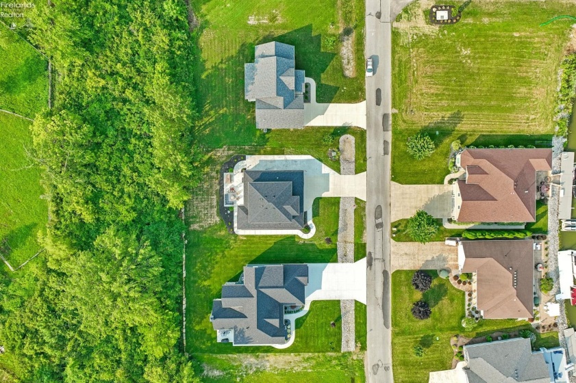 2238 Harbor Bay Drive, Marblehead, 43440, 4 Bedrooms Bedrooms, ,3 BathroomsBathrooms,Residential,For Sale,Harbor Bay,20262682