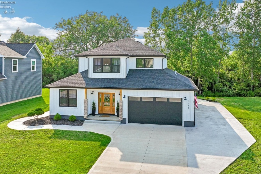 2238 Harbor Bay Drive, Marblehead, 43440, 4 Bedrooms Bedrooms, ,3 BathroomsBathrooms,Residential,For Sale,Harbor Bay,20262682