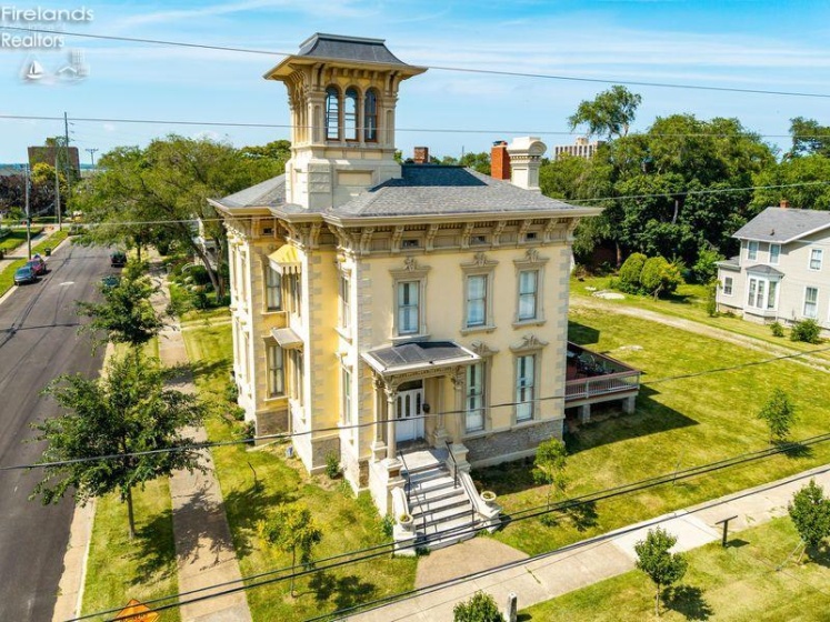403 Adams, Sandusky, 44870, 9 Bedrooms Bedrooms, ,11 BathroomsBathrooms,Residential,For Sale,Adams,20262715