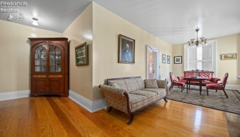 403 Adams, Sandusky, 44870, 9 Bedrooms Bedrooms, ,11 BathroomsBathrooms,Residential,For Sale,Adams,20262715 403 Adams, Sandusky, 44870, 9 Bedrooms Bedrooms, ,11 BathroomsBathrooms,Residential,For Sale,Adams,20262715
