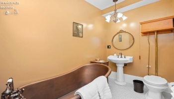403 Adams, Sandusky, 44870, 9 Bedrooms Bedrooms, ,11 BathroomsBathrooms,Residential,For Sale,Adams,20262715 403 Adams, Sandusky, 44870, 9 Bedrooms Bedrooms, ,11 BathroomsBathrooms,Residential,For Sale,Adams,20262715