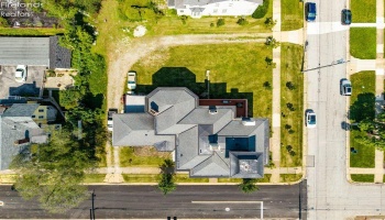 403 Adams, Sandusky, 44870, 9 Bedrooms Bedrooms, ,11 BathroomsBathrooms,Residential,For Sale,Adams,20262715 403 Adams, Sandusky, 44870, 9 Bedrooms Bedrooms, ,11 BathroomsBathrooms,Residential,For Sale,Adams,20262715