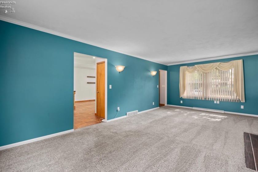 3807 Scottley Drive, Sandusky, 44870, 4 Bedrooms Bedrooms, ,3 BathroomsBathrooms,Residential,For Sale,Scottley,20262733