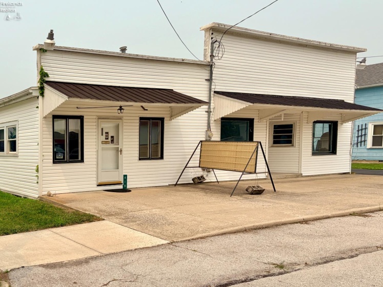 418 Main, Rising Sun, 43457, ,Commercial,For Sale,Main,20262736