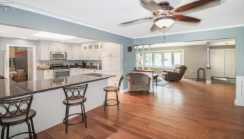 5802 Columbus Avenue, Sandusky, 44870, 4 Bedrooms Bedrooms, ,2 BathroomsBathrooms,Residential,For Sale,Columbus,20262731