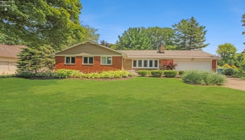 5802 Columbus Avenue, Sandusky, 44870, 4 Bedrooms Bedrooms, ,2 BathroomsBathrooms,Residential,For Sale,Columbus,20262731