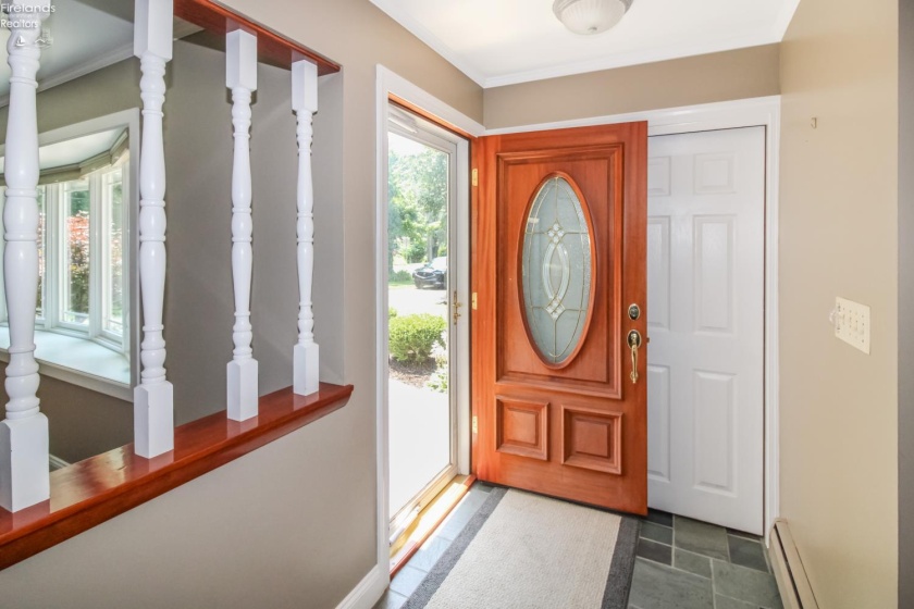 5802 Columbus Avenue, Sandusky, 44870, 4 Bedrooms Bedrooms, ,2 BathroomsBathrooms,Residential,For Sale,Columbus,20262731