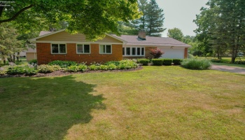 5802 Columbus Avenue, Sandusky, 44870, 4 Bedrooms Bedrooms, ,2 BathroomsBathrooms,Residential,For Sale,Columbus,20262731