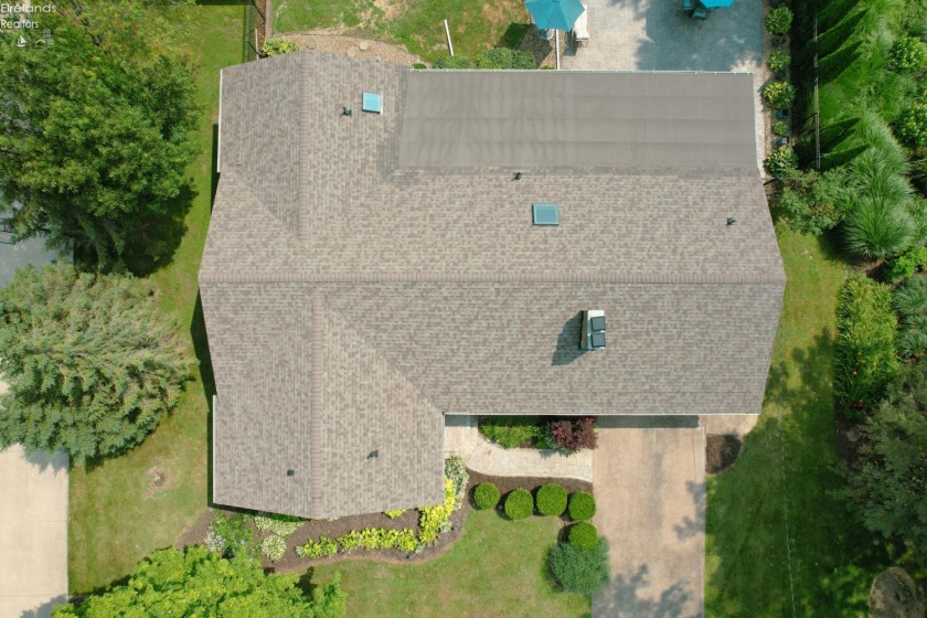 5802 Columbus Avenue, Sandusky, 44870, 4 Bedrooms Bedrooms, ,2 BathroomsBathrooms,Residential,For Sale,Columbus,20262731