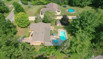 5802 Columbus Avenue, Sandusky, 44870, 4 Bedrooms Bedrooms, ,2 BathroomsBathrooms,Residential,For Sale,Columbus,20262731
