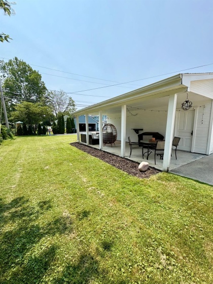 98 Gross Street, Tiffin, 44883, 3 Bedrooms Bedrooms, ,2 BathroomsBathrooms,Residential,For Sale,Gross,20262741