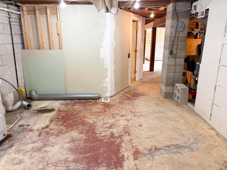 15330 State Route 105, Elmore, 43416, 3 Bedrooms Bedrooms, ,2 BathroomsBathrooms,Residential,For Sale,State Route 105,20262645