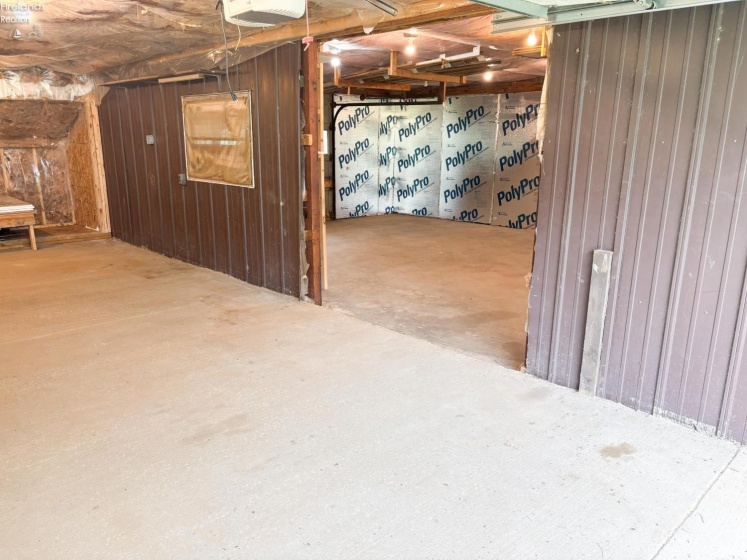 15330 State Route 105, Elmore, 43416, 3 Bedrooms Bedrooms, ,2 BathroomsBathrooms,Residential,For Sale,State Route 105,20262645