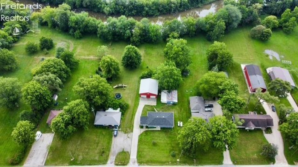 15330 State Route 105, Elmore, 43416, 3 Bedrooms Bedrooms, ,2 BathroomsBathrooms,Residential,For Sale,State Route 105,20262645