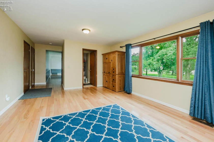 2505 Oakmont Drive, Findlay, 45840, 3 Bedrooms Bedrooms, ,2 BathroomsBathrooms,Residential,For Sale,Oakmont,20262678