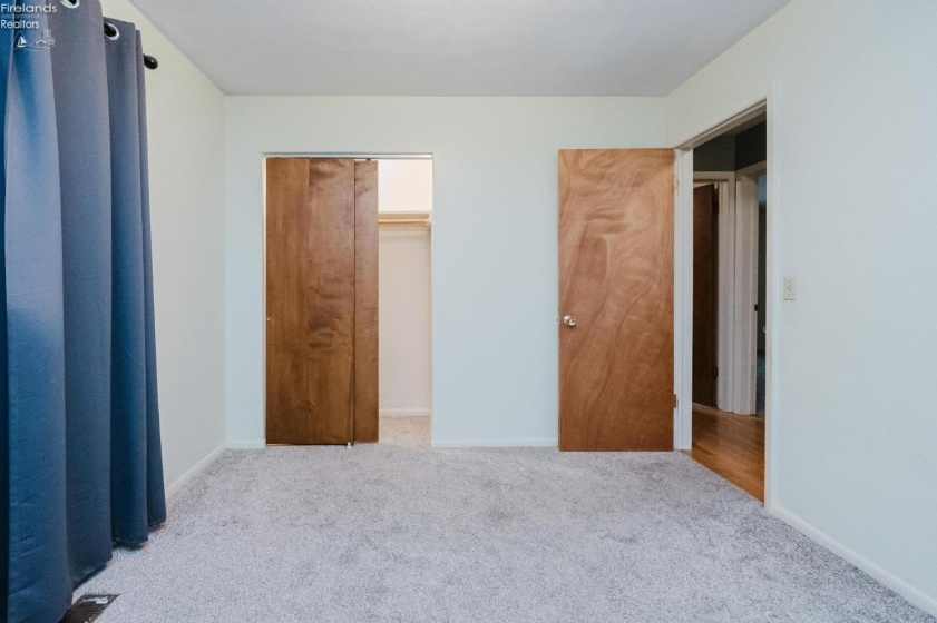 2505 Oakmont Drive, Findlay, 45840, 3 Bedrooms Bedrooms, ,2 BathroomsBathrooms,Residential,For Sale,Oakmont,20262678