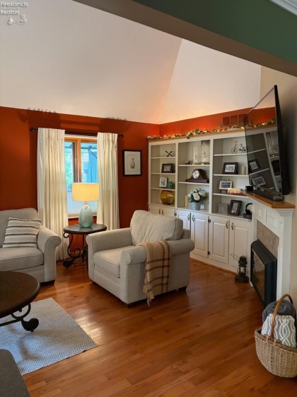 44 Providence Lane, Delaware, 43015, 3 Bedrooms Bedrooms, ,4 BathroomsBathrooms,Residential,For Sale,Providence,20262681