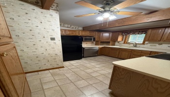 1277 Cherry Tree Court, Maumee, 43537, 3 Bedrooms Bedrooms, ,2 BathroomsBathrooms,Residential,For Sale,Cherry Tree,20262746