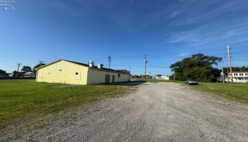 325 Center, Bellevue, 44811, ,Commercial,For Sale,Center,20262745 325 Center, Bellevue, 44811, ,Commercial,For Sale,Center,20262745