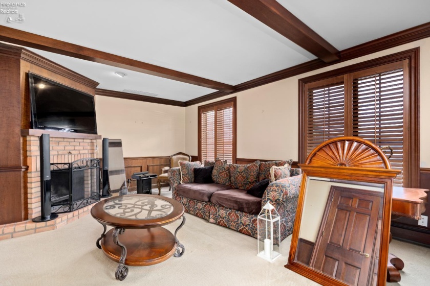 1711 Willow Drive, Sandusky, 44870, 4 Bedrooms Bedrooms, ,5 BathroomsBathrooms,Residential,For Sale,Willow,20262748