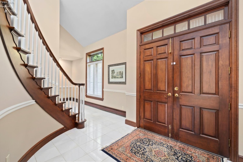 1711 Willow Drive, Sandusky, 44870, 4 Bedrooms Bedrooms, ,5 BathroomsBathrooms,Residential,For Sale,Willow,20262748