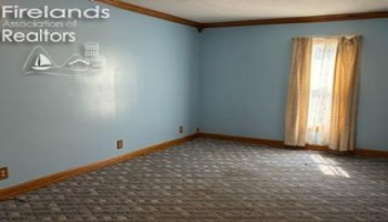 208 Main Street, McComb, 45858, 3 Bedrooms Bedrooms, ,2 BathroomsBathrooms,Residential,For Sale,Main Street,20262701 208 Main Street, McComb, 45858, 3 Bedrooms Bedrooms, ,2 BathroomsBathrooms,Residential,For Sale,Main Street,20262701