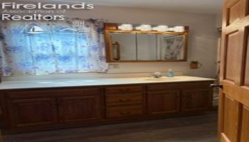 208 Main Street, McComb, 45858, 3 Bedrooms Bedrooms, ,2 BathroomsBathrooms,Residential,For Sale,Main Street,20262701 208 Main Street, McComb, 45858, 3 Bedrooms Bedrooms, ,2 BathroomsBathrooms,Residential,For Sale,Main Street,20262701