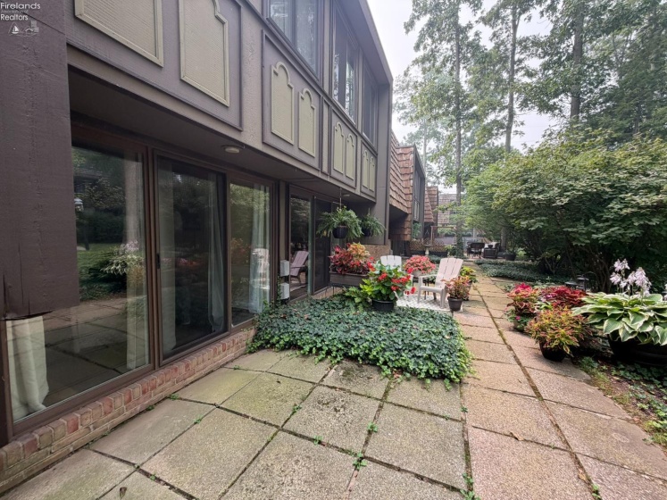 1120 By The Shores Drive, Huron, 44839, 2 Bedrooms Bedrooms, ,3 BathroomsBathrooms,Residential,For Sale,By The Shores,20262580