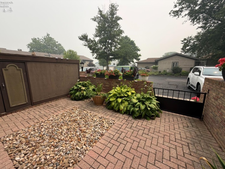 1120 By The Shores Drive, Huron, 44839, 2 Bedrooms Bedrooms, ,3 BathroomsBathrooms,Residential,For Sale,By The Shores,20262580