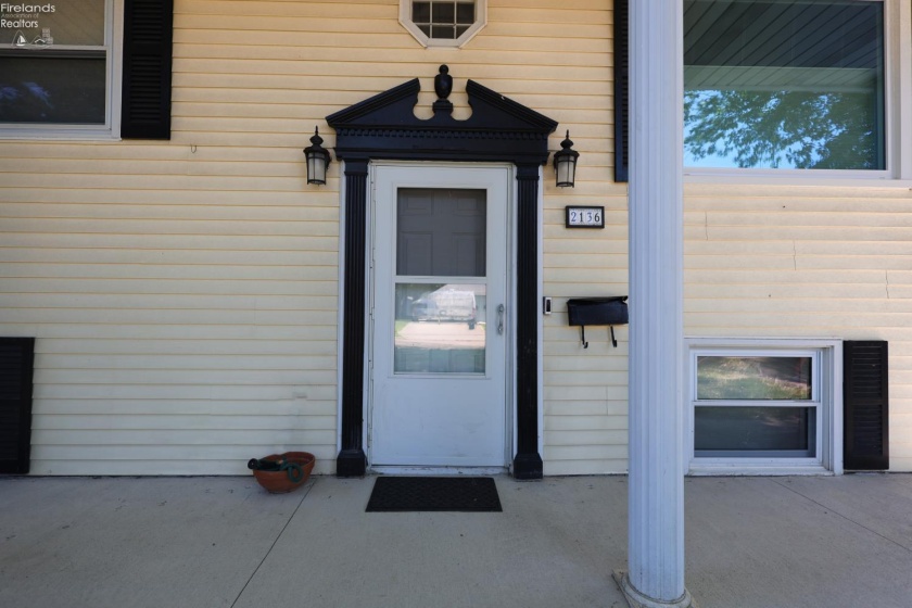 2136 Oldgate Road, Sandusky, 44870, 4 Bedrooms Bedrooms, ,2 BathroomsBathrooms,Residential,For Sale,Oldgate,20262750