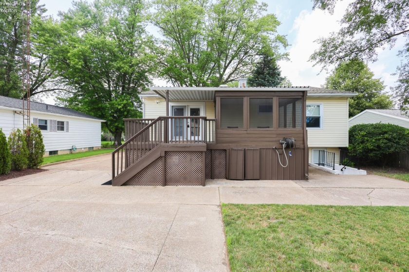 2136 Oldgate Road, Sandusky, 44870, 4 Bedrooms Bedrooms, ,2 BathroomsBathrooms,Residential,For Sale,Oldgate,20262750